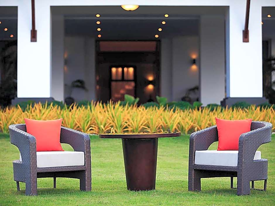 The Lake Garden Nay Pyi Taw MGallery Collection