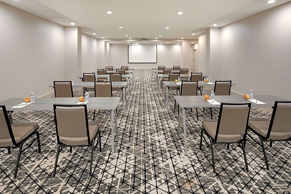 Embassy Suites by Hilton Atlanta Perimeter Center