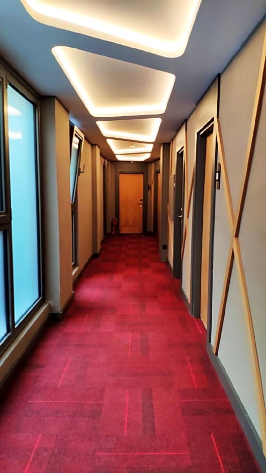 Triada Hotel Karakoy