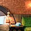 Hotel Zed Victoria