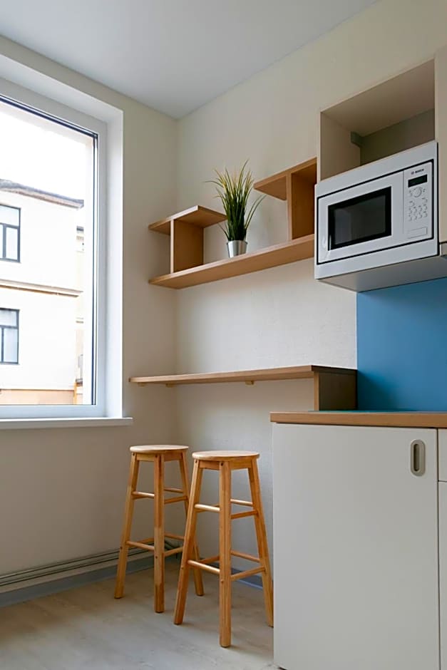 YouthMents - Student Hotel