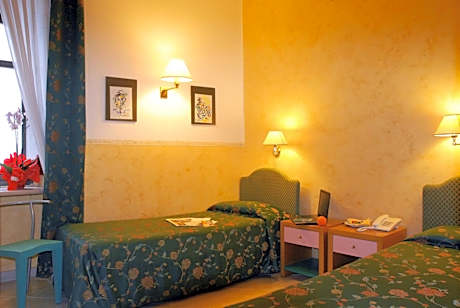 Small Double or Twin Room