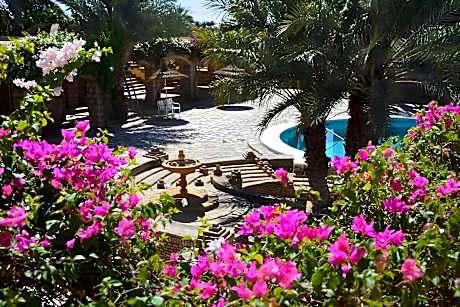 Hotel caravansérail