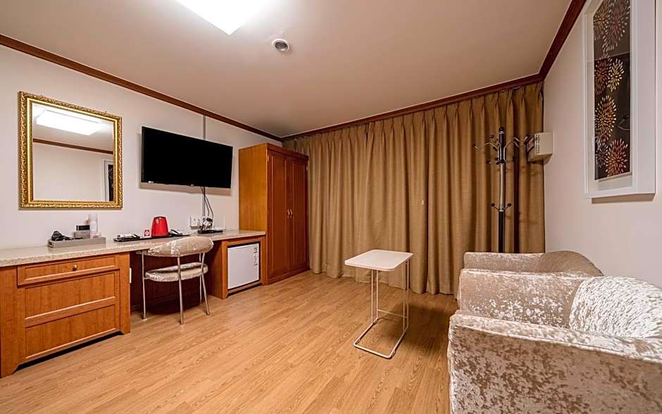 Yangji Park Hotel