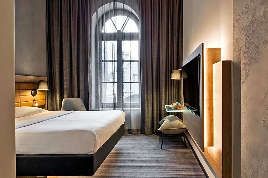Moxy by Marriott Warsaw Praga