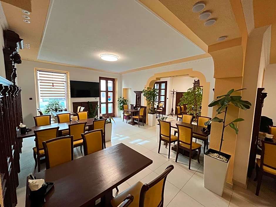 VT6 House & Restaurant