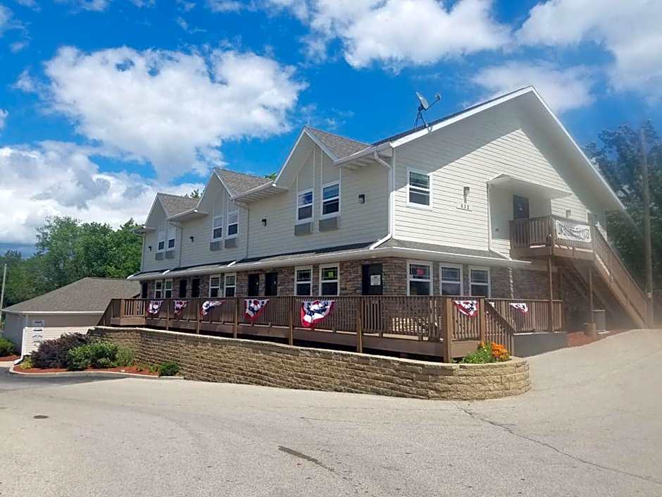 Price Pointe Inn