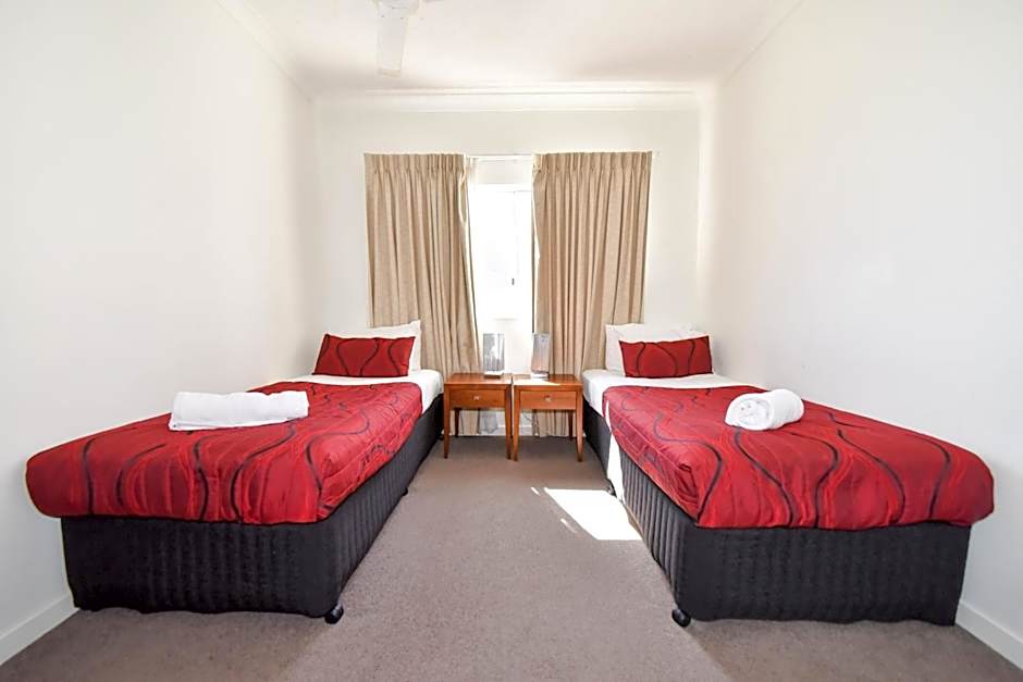 Founda Gardens Apartments