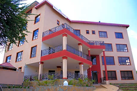 KILIMANI BREEZE HOTEL