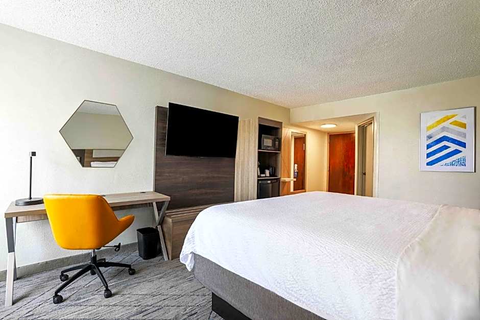 Holiday Inn Express Burlington By IHG
