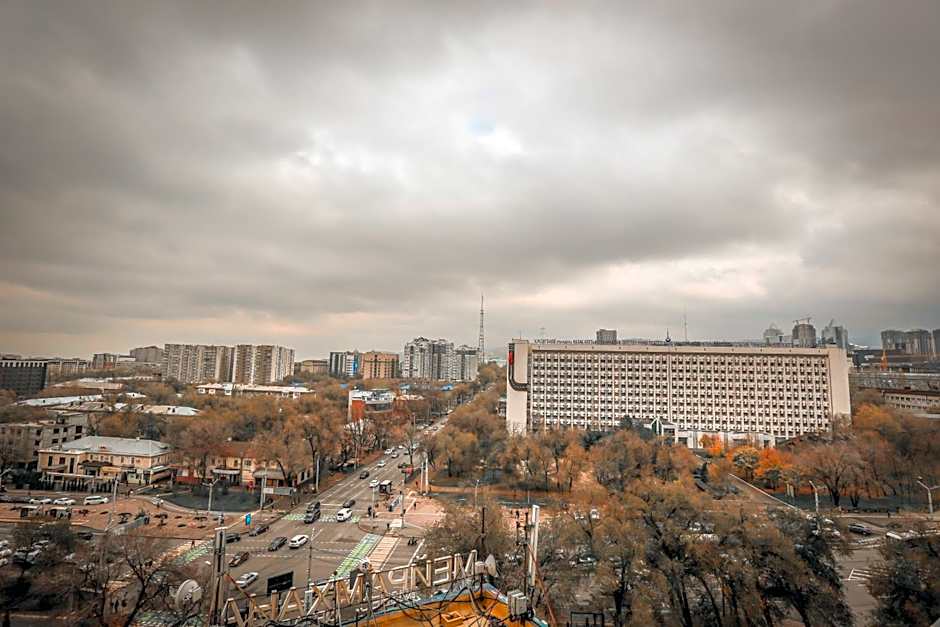Grand Aiser Hotel