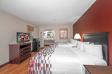 Deluxe 2 Full Beds Non-Smoking