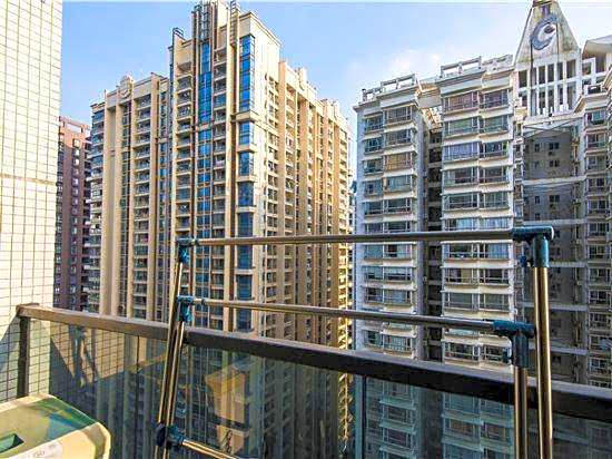 Pinjing Apartment