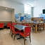 Holiday Inn Express LaGuardia Airport By IHG