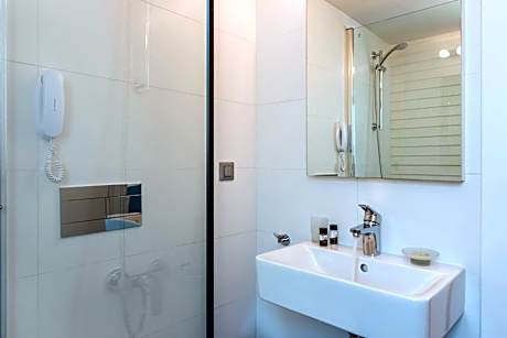 Studio with Private Pool