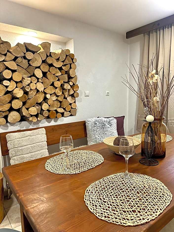 Red House Family house