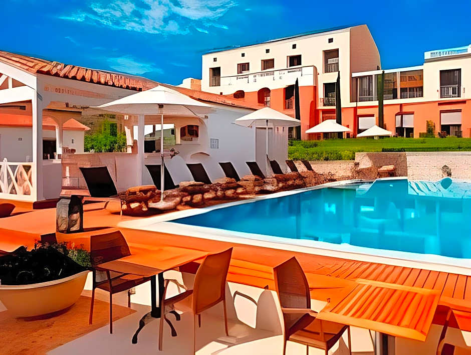 Antmare Hotel