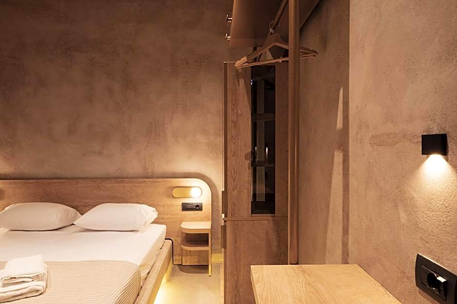 Medusa Luxury Suites