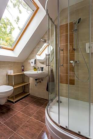 Deluxe Double Room with Extra Bed