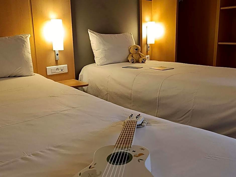 ibis Aurillac