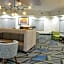 Holiday Inn Express Waterloo-Cedar Falls By IHG