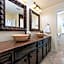 The Plantation House Boutique Inn