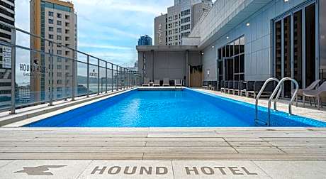 Hound Garden&Terrace Hotel