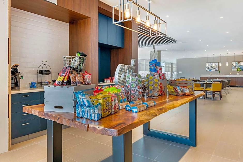 Cambria Hotel Bloomington Mall of America Minneapolis Airport