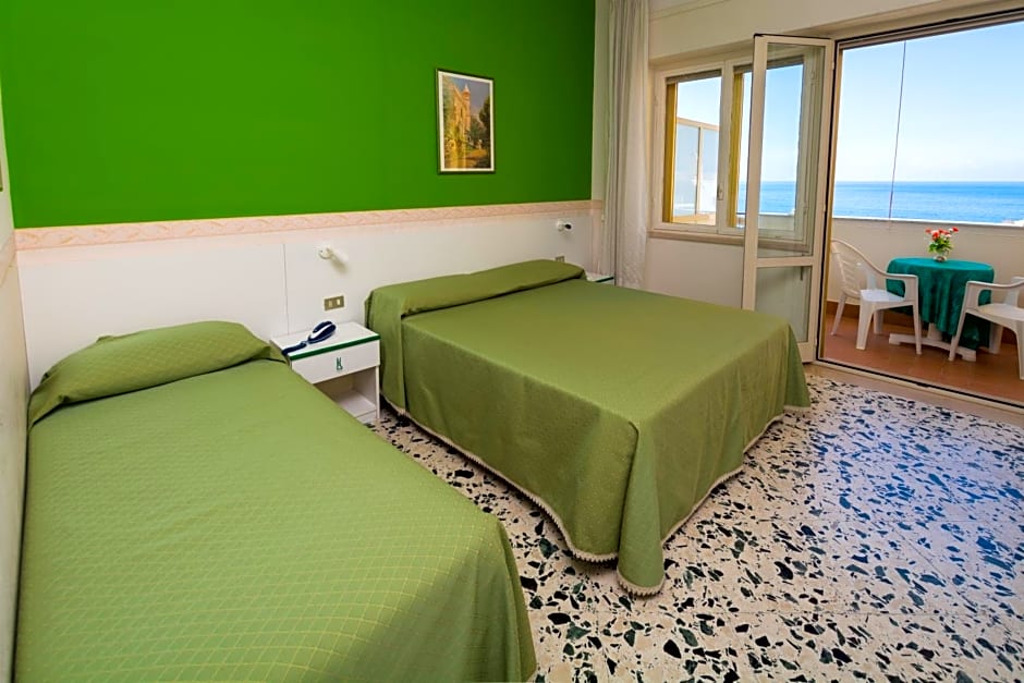 Hotel Baia Verde