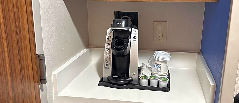 Holiday Inn Express Hotel and Suites Mesquite By IHG