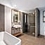 Vibe Hotel Melbourne