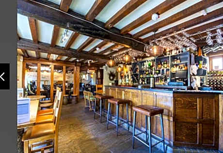 The Rising Sun Inn