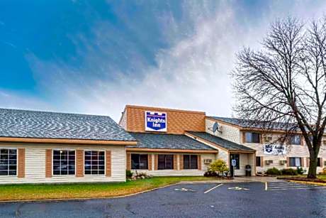 Knights Inn  Litchfield MN