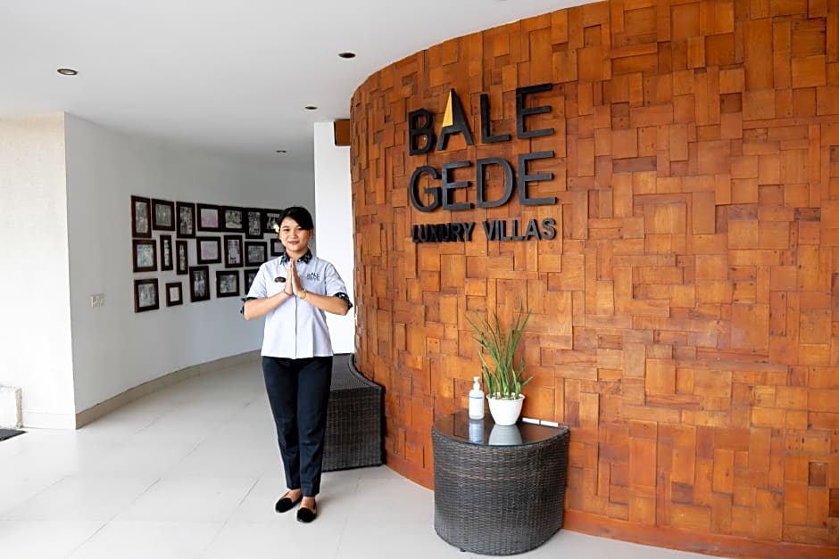 Bale Gede Villa