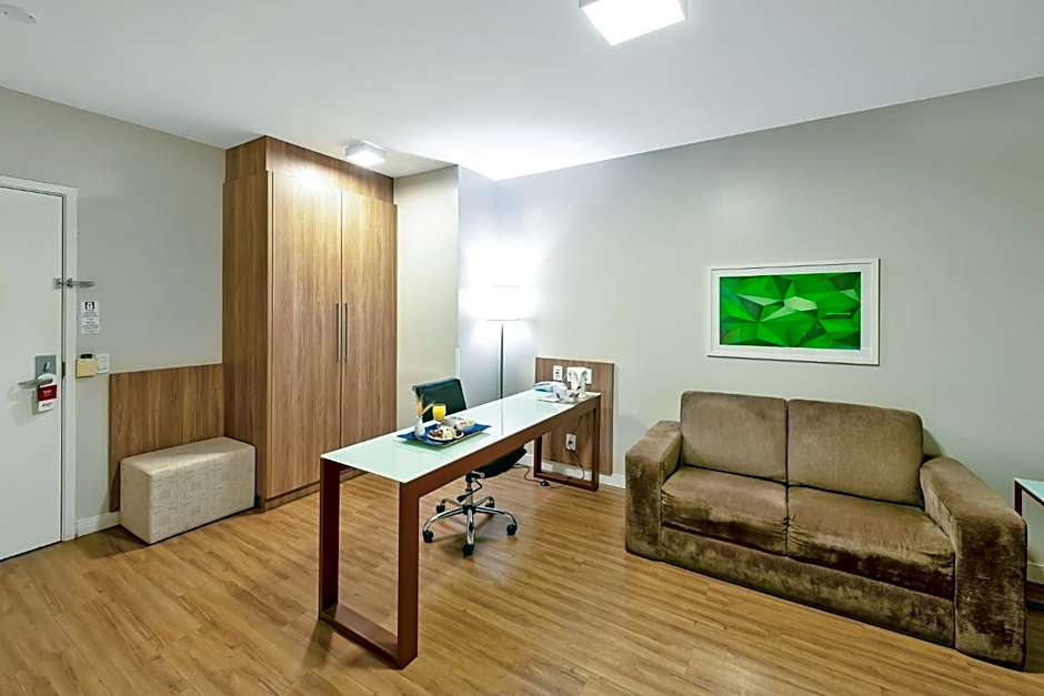 Blue Tree Garden Bauru