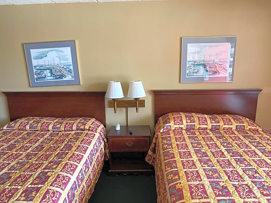 Photo 1 of 19 of Budget Host Village Inn