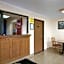 Super 8 by Wyndham Saginaw