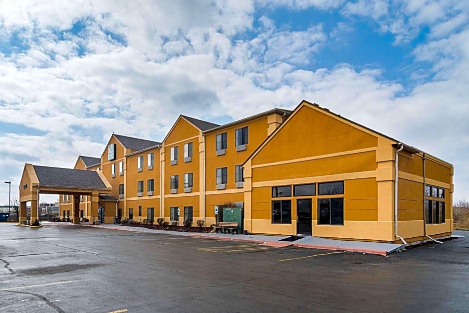 Quality Inn & Suites near I-80 and I-294