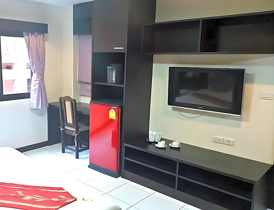 Zip Lounge & Apartments