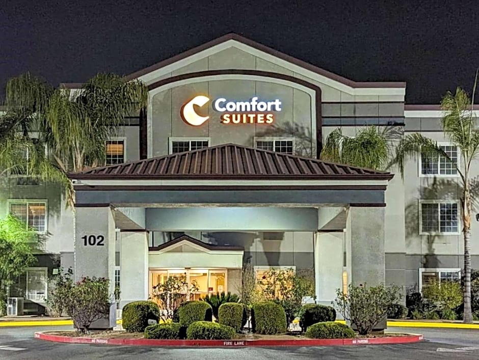 Comfort Suites Fresno River Park