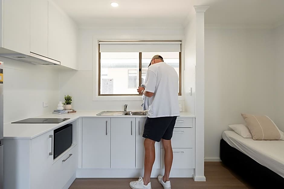 Highway 1 Holiday & Lifestyle Park