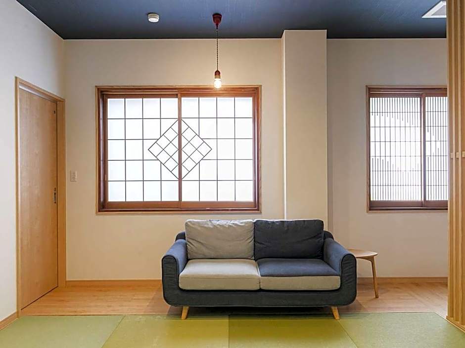 Hatsuneso Shinkan