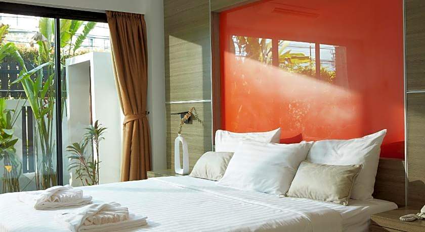 Rhienchai Place Hotel