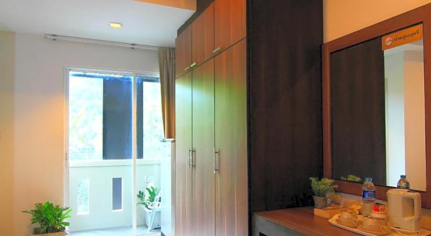 Cool Residence
