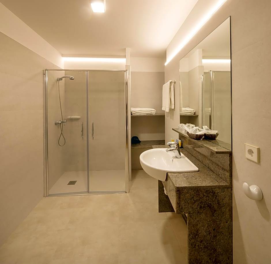 Hotel Real Colegiata San Isidoro