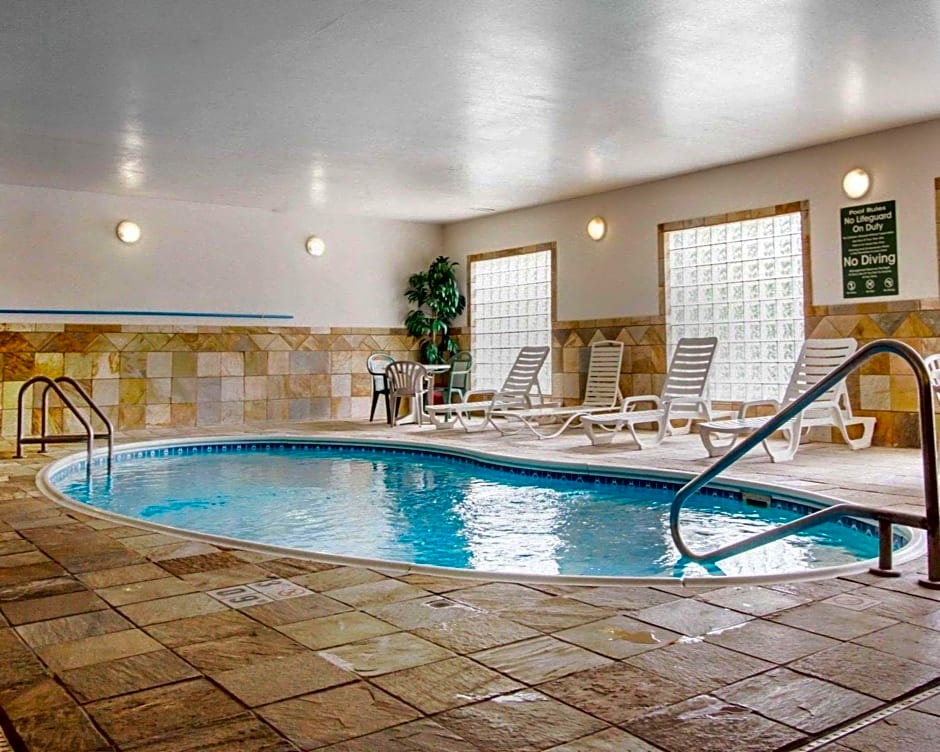 Comfort Inn & Suites Hotel in the Black Hills