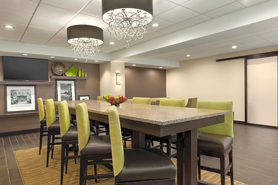 Hampton Inn Dover