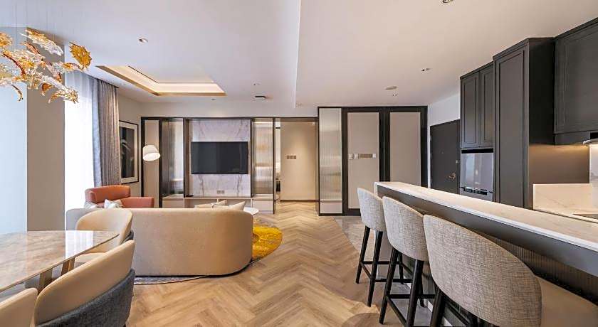 HARRIS Hotel & Conventions Gubeng