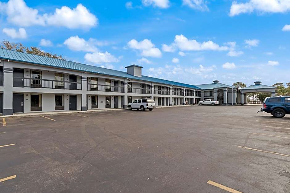 Regency Inn Near Boardwalk & Hurlburt Field
