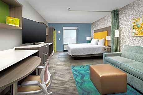 King Studio Suite - Non-Smoking